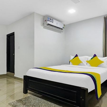 Itsy By Treebo - Lg Grand Inn Hyderabad Esterno foto