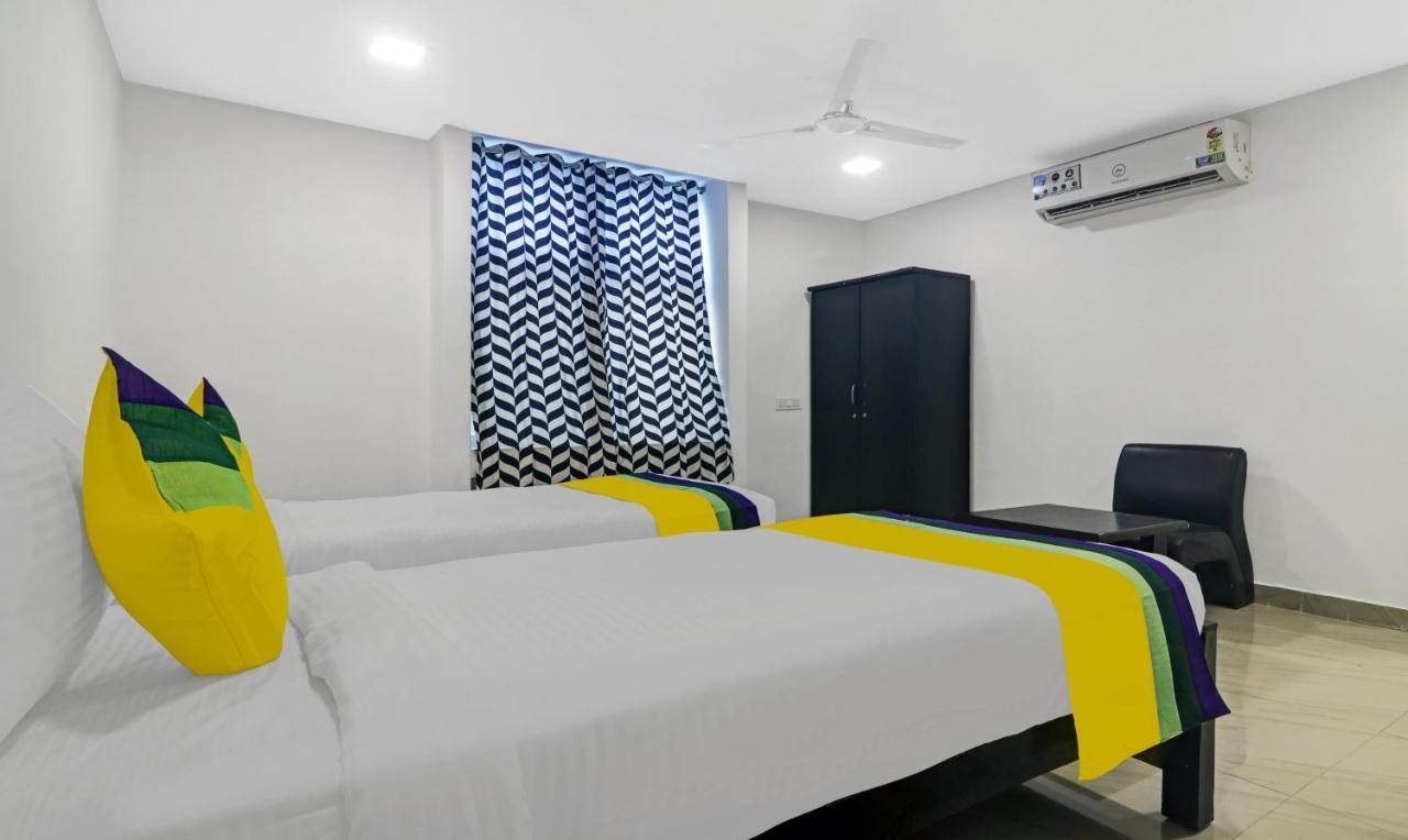 Itsy By Treebo - Lg Grand Inn Hyderabad Esterno foto