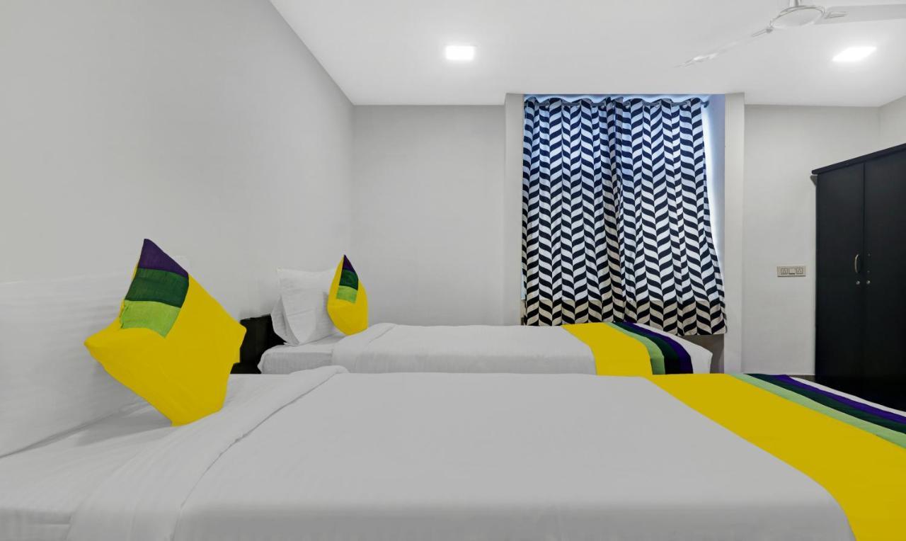 Itsy By Treebo - Lg Grand Inn Hyderabad Esterno foto