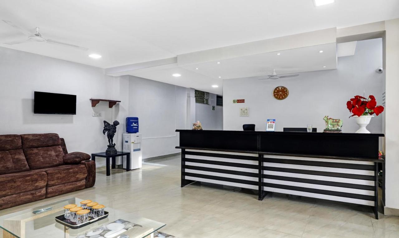 Itsy By Treebo - Lg Grand Inn Hyderabad Esterno foto